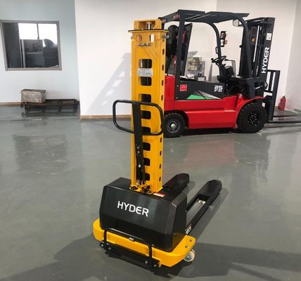 193kgs Semi Electric Self Loading Stacker HSLS500 for Heavy Duty Warehouse Handling